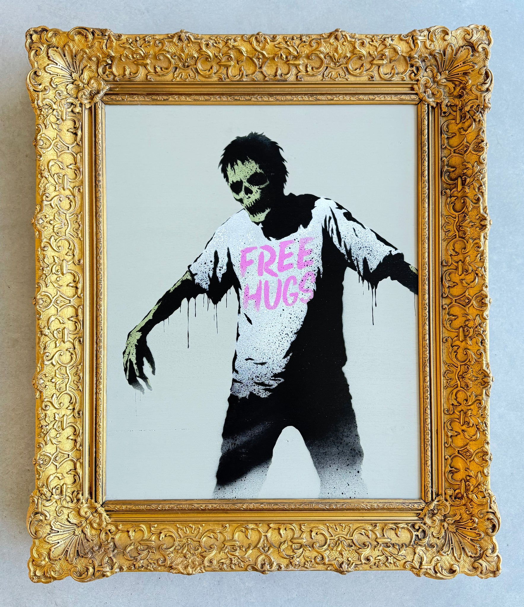 Free Hugs 1/1 (pink)